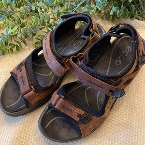 ECCO brown leather sandals